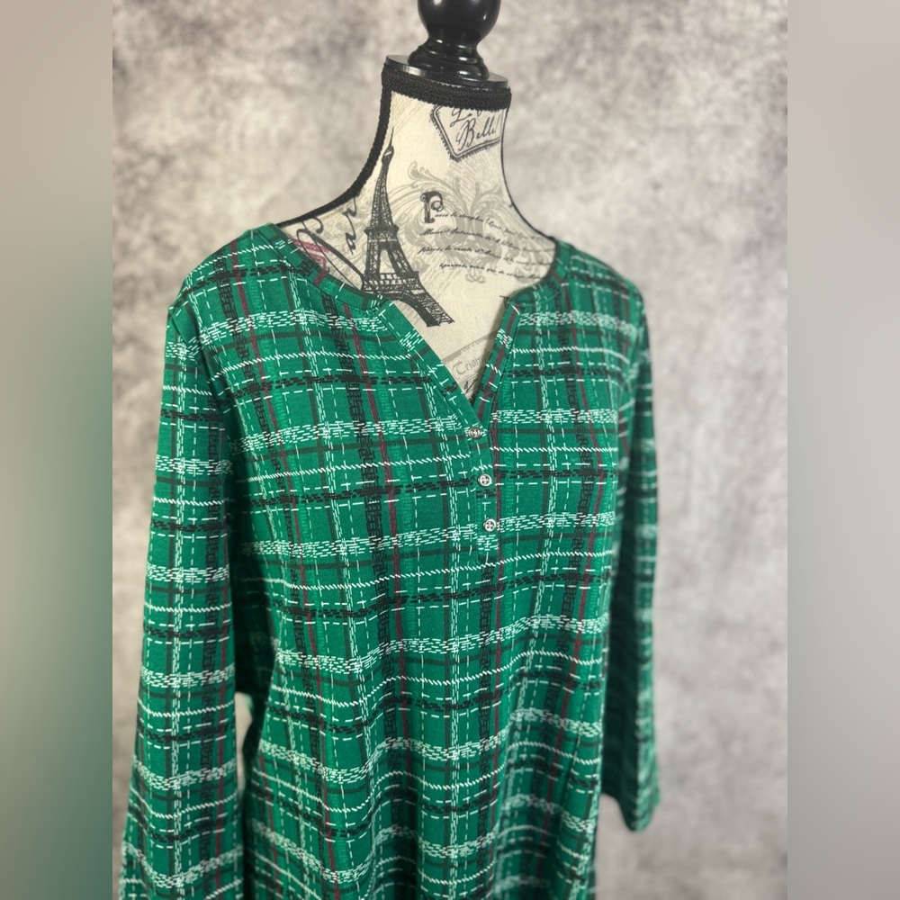 Karen Scott Green/Red Christmas Plaid Buttoned V-Neck Long Sleeve Tunic Size L - Picture 2 of 10